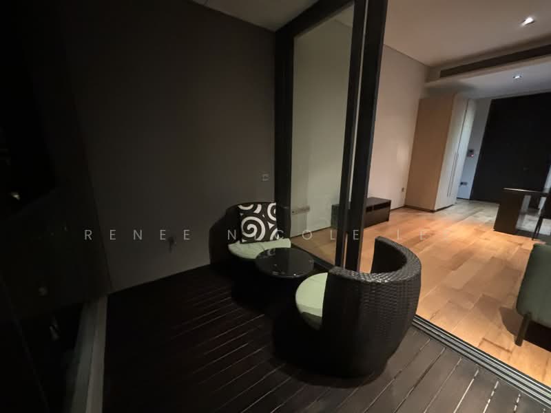 OUE Twin Peaks, 33 Leonie Hill Road, 1 Bedroom, 571 sqft, Condominium For Rent, by Renee Nicole Lee, 500191721 - Balcony - PropertyGuru.com.sg