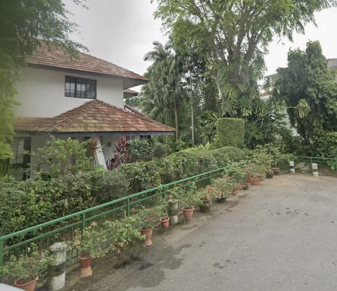 Margoliouth road, , 4 Bedrooms, 2,700 sqft, Detached House For Sale, by Clive Cheong, 500191723 - Exterior - PropertyGuru.com.sg
