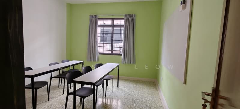 East Coast Road, , 4 Bedrooms, 1,800 sqft, Shophouse For Rent, by Benson Leow, 500191728 - Study - PropertyGuru.com.sg