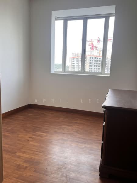 Rosewood, 1 Rosewood Drive, 2 Bedrooms, 1,012 sqft, Condominium For Sale, by April Lee, 500191731 - Common bedroom - PropertyGuru.com.sg