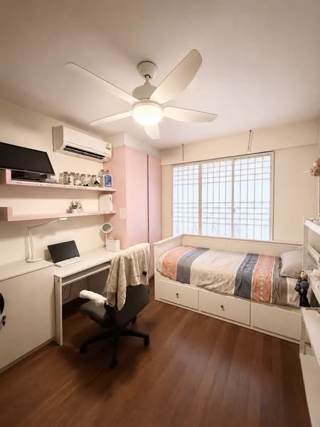 Wilkie 87, 87 Wilkie Road, 3 Bedrooms, 1,313 sqft, Condominium For Sale, by Georgiana Ong, 500191732 - Bedroom - PropertyGuru.com.sg