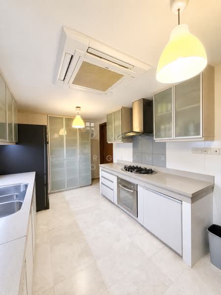 Wilkie 87, 87 Wilkie Road, 3 Bedrooms, 1,313 sqft, Condominium For Sale, by Georgiana Ong, 500191732 - Kitchen - PropertyGuru.com.sg