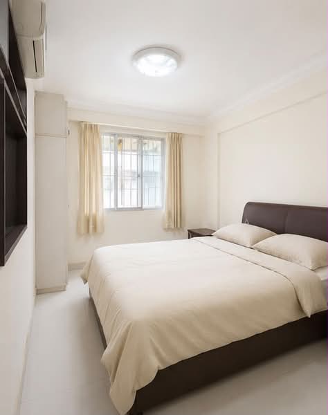 180 Ang Mo Kio Avenue 5, 180 Ang Mo Kio Avenue 5, 2 Bedrooms, 721 sqft, HDB Flat For Sale, by Aloisa Lua (嘉嘉), 500191736 - Bedroom - PropertyGuru.com.sg