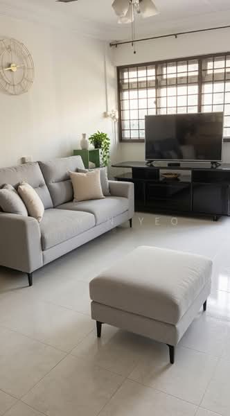 215 Pasir Ris Street 21, 215 Pasir Ris Street 21, Room Rental, 120 sqft, HDB Flat For Rent, by Jovin Yeo, 500191739 - Living Room - PropertyGuru.com.sg