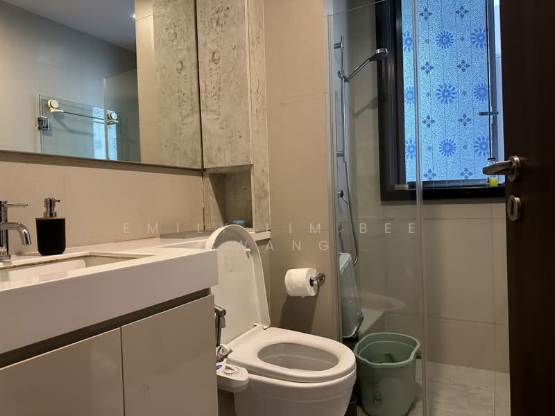 Signature At Yishun, 29 Yishun Street 51, Room Rental, 200 sqft, Executive Condominium For Rent, by Emily Lim Bee Kwang, 500191760 - Bathroom - PropertyGuru.com.sg