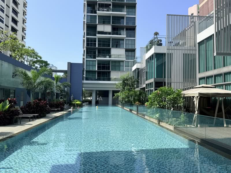 Marine Blue, 91 Marine Parade Road, 2 Bedrooms, 732 sqft, Condominium For Sale, by CeLia Nunes, 500191769 - Exterior - PropertyGuru.com.sg