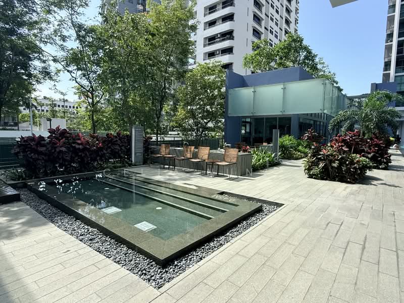 Marine Blue, 91 Marine Parade Road, 2 Bedrooms, 732 sqft, Condominium For Sale, by CeLia Nunes, 500191769 - Exterior - PropertyGuru.com.sg