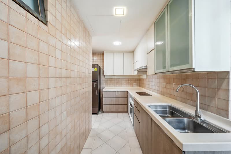 Evelyn Mansions, 20 Evelyn Road, 2 Bedrooms, 893 sqft, Apartment For Rent, by JOHN YEO, 500191770 - Kitchen - PropertyGuru.com.sg