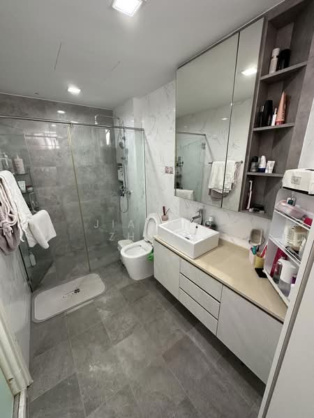 Ritz Mansions, 346 Balestier Road, 3 Bedrooms, 1,604 sqft, Apartment For Rent, by Jianing Zhang, 500191782 - Bathroom - PropertyGuru.com.sg