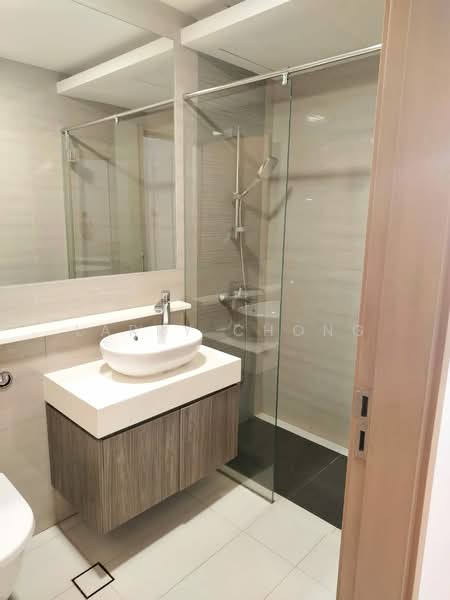 The Red House, 63 East Coast Road, 1 Bedroom, 732 sqft, Apartment For Rent, by Larry Chong, 500191794 - Bathroom - PropertyGuru.com.sg