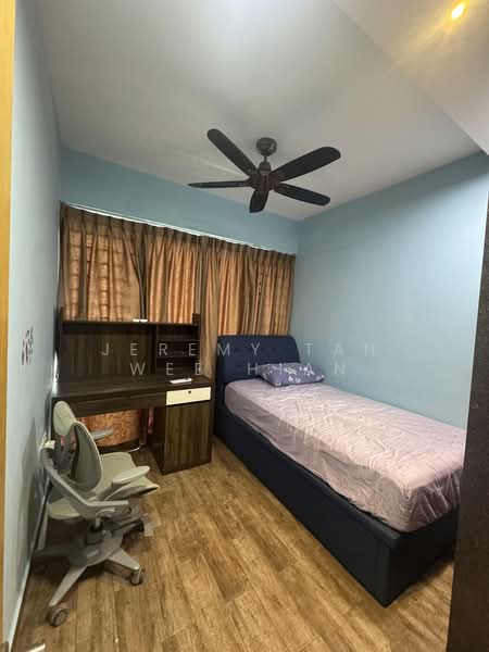 A Treasure Trove, 56 Punggol Walk, 3 Bedrooms, 1,206 sqft, Condominium For Sale, by Jeremy Tan Wee Hian, 500191798 - Bedroom - PropertyGuru.com.sg