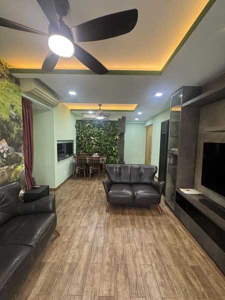 A Treasure Trove, 56 Punggol Walk, 3 Bedrooms, 1,206 sqft, Condominium For Sale, by Jeremy Tan Wee Hian, 500191798 - Living Room - PropertyGuru.com.sg