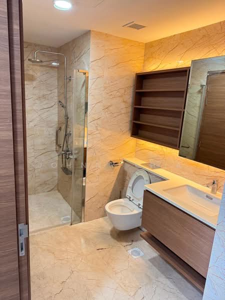 Queens Peak, 1 Dundee Road, 2 Bedrooms, 624 sqft, Condominium For Rent, by Johnny Chia, 500191801 - Bathroom - PropertyGuru.com.sg