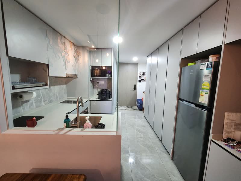 The Garden Residences, 7 Serangoon North View, 2 Bedrooms, 614 sqft, Condominium For Sale, by Sharon Chan, 500191804 - Kitchen - PropertyGuru.com.sg