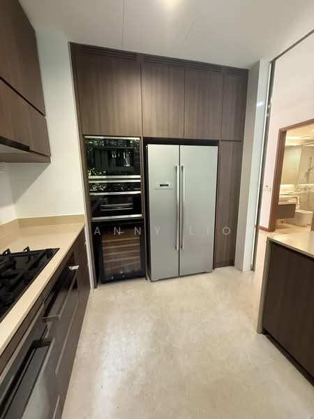 Greenwood Mews, 271 Greenwood Avenue, 5 Bedrooms, 3,100 sqft, Cluster House For Sale, by Fanny Lio, 500191809 - Kitchen - PropertyGuru.com.sg