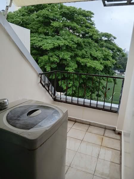 Big Studio Room in Landed House for Rent, , Room Rental, 430 sqft, Terraced House For Rent, by Nickson Guay, 500191823 - Balcony - PropertyGuru.com.sg