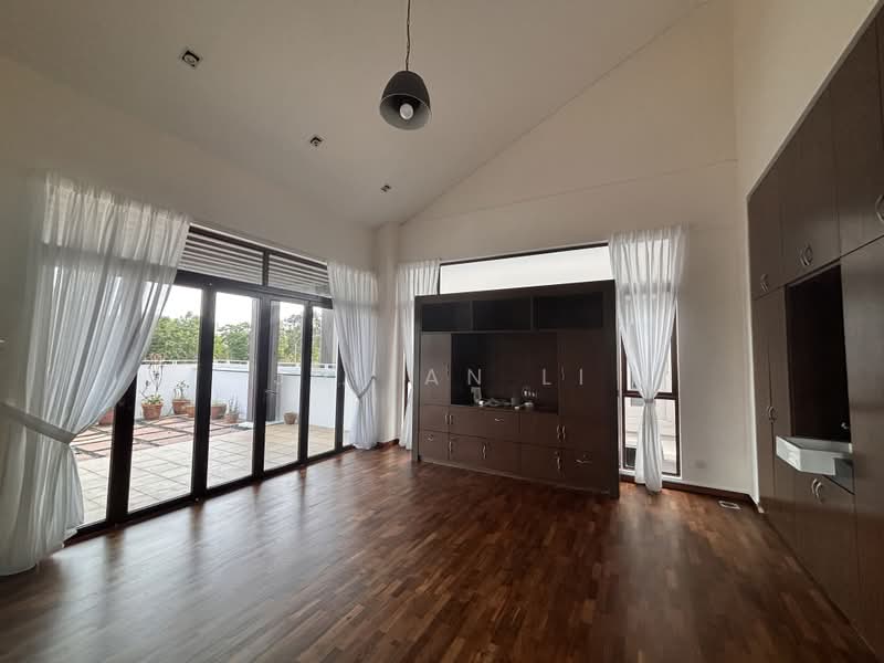 Newly renovated, 1min walk to beach, detached house at Elias Road, Elias Road, 5 Bedrooms, 6,000 sqft, Detached House For Rent, by Julian Li, 500191837 - Living Room - PropertyGuru.com.sg