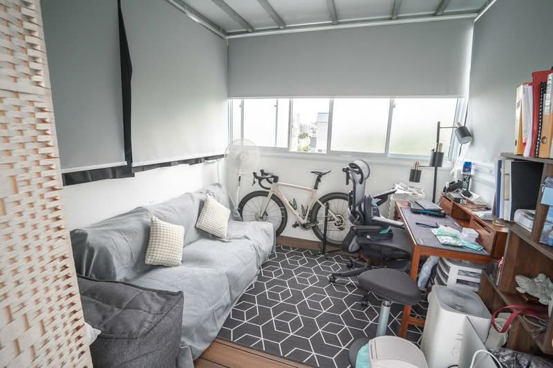 Cherry Gardens, 61 Lorong Lew Lian, 3 Bedrooms, 2,110 sqft, Condominium For Sale, by Jessie Lye, 500191841 - Study - PropertyGuru.com.sg