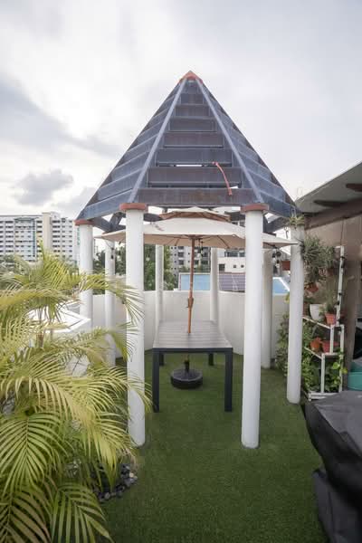 Cherry Gardens, 61 Lorong Lew Lian, 3 Bedrooms, 2,110 sqft, Condominium For Sale, by Jessie Lye, 500191841 - Exterior - PropertyGuru.com.sg