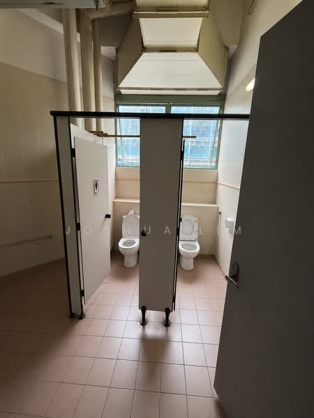 Mandai Industrial Building, 30 Mandai Estate, 3,218 sqft, Factory / Workshop (B2) For Rent, by Joshua Lim, 500191861 - Bathroom - CommercialGuru.com.sg