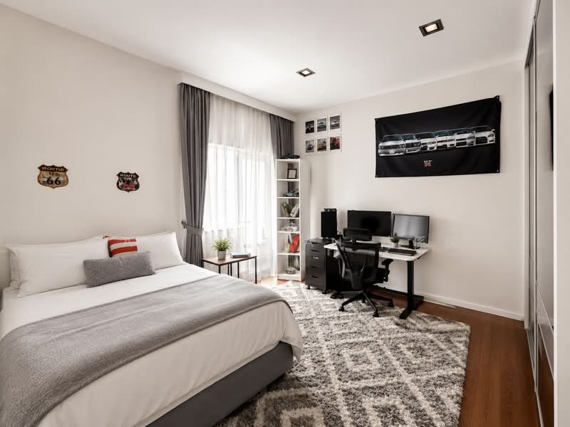 ⭐️RARE BIG SEMI-D WITH 14M WIDE FRONTAGE NEAR NAMLY PRECINCT!⭐️MINS WALK TO BUS STOPS & AMENITIES⭐️, Jalan Haji Alias Sixth Avenue Namly Lim Tai See Allamanda Coronation Ming Teck Park Greenleaf Jelita Tenang Istimewa Tan Boon Chong Moonbeam Mount Sinai Henry Park Holland Grove Kebaya Ampang Siantan Lantana Lotus Lasia Lily Maple Oak Cypress Redwood, 5 Bedrooms, 3,850 sqft, Semi-Detached House For Sale, by Damian Tan 陈係赈, 500191876 - Bedroom - PropertyGuru.com.sg