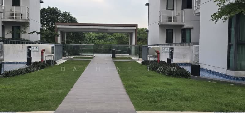 Kingsford Waterbay, 80 Upper Serangoon View, 4 Bedrooms, 1,216 sqft, Condominium For Sale, by Daphine Low, 500191909 - Exterior - PropertyGuru.com.sg