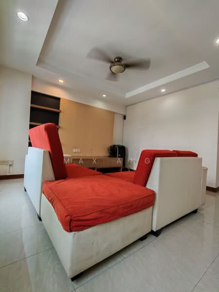 638A Punggol Drive, 638A Punggol Drive, 3 Bedrooms, 1,205 sqft, HDB Flat For Rent, by Max Ang, 500191918 - Living Room - PropertyGuru.com.sg