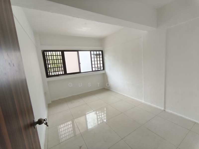 Cheng San Centre, 530 Ang Mo Kio Avenue, 915 sqft, Shop / Shophouse For Rent, by GusTo ., 500191925 - Interior - CommercialGuru.com.sg