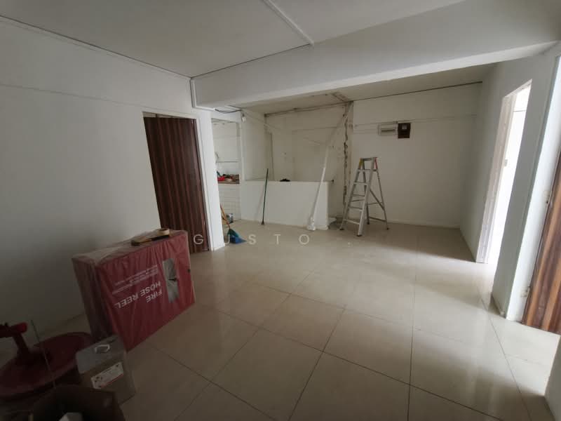 Cheng San Centre, 530 Ang Mo Kio Avenue, 915 sqft, Shop / Shophouse For Rent, by GusTo ., 500191925 - Interior - CommercialGuru.com.sg