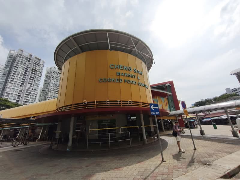 Cheng San Centre, 530 Ang Mo Kio Avenue, 915 sqft, Shop / Shophouse For Rent, by GusTo ., 500191925 - Exterior - CommercialGuru.com.sg