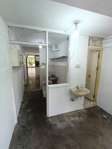 52 Lorong 6 Toa Payoh, 52 Lorong 6 Toa Payoh, Balestier / Toa Payoh, 1 Bedroom, 463 sqft, HDB Flat For Sale, by Arthur Koo, 500191928 - Kitchen - PropertyGuru.com.sg