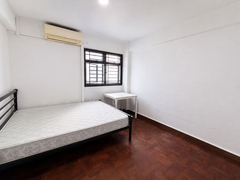 58 Marine Terrace, 58 Marine Terrace, 3 Bedrooms, 700 sqft, HDB Flat For Sale, by Mohamed Yaseen, 500191934 - Bedroom - PropertyGuru.com.sg