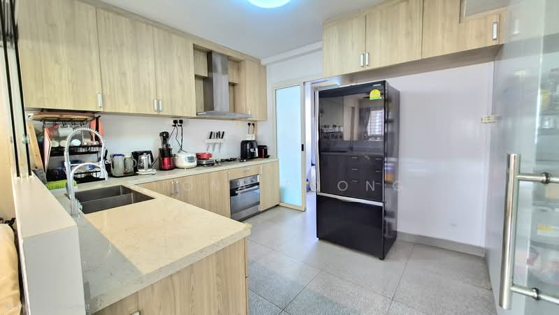 267 Bishan Street 24, 267 Bishan Street 24, 3 Bedrooms, 1,119 sqft, HDB Flat For Sale, by Fiona Foong, 500191936 - Kitchen - PropertyGuru.com.sg