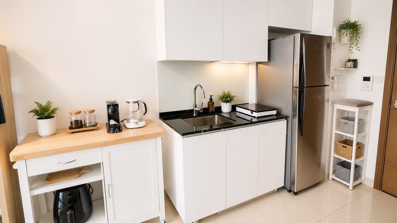 Vibes @ East Coast, 308 Telok Kurau Road, 1 Bedroom, 387 sqft, Apartment For Sale, by Larry Chong, 500191941 - Kitchen - PropertyGuru.com.sg