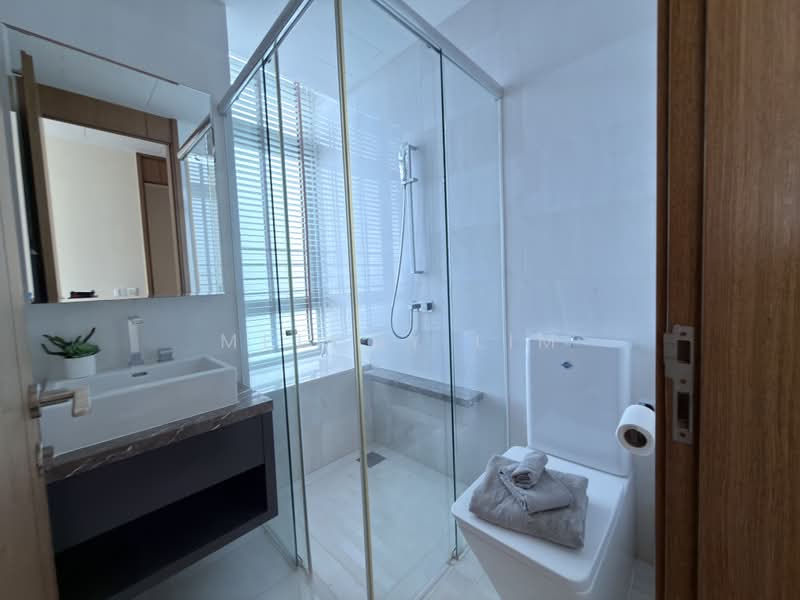 Residences @ Emerald Hill, 119 Emerald Hill Road, 4 Bedrooms, 2,282 sqft, Condominium For Sale, by Melody Lim, 500191943 - Bathroom - PropertyGuru.com.sg