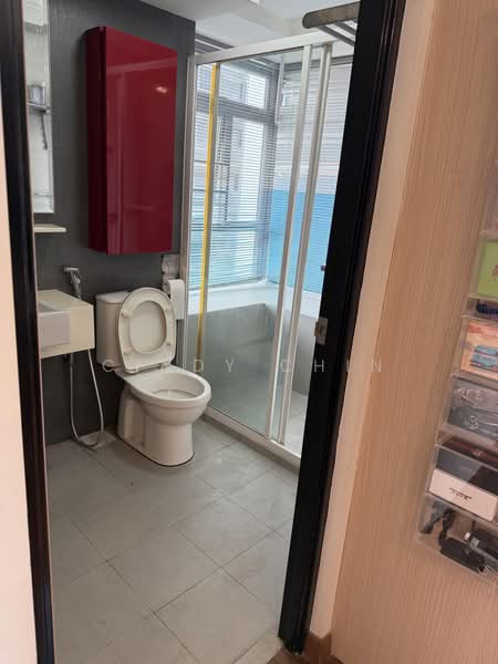 138B Lorong 1A Toa Payoh, 138B Lorong 1A Toa Payoh, 3 Bedrooms, 1,259 sqft, HDB Flat For Sale, by Cindy Chin, 500191969 - Bathroom - PropertyGuru.com.sg
