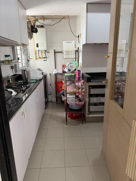 138B Lorong 1A Toa Payoh, 138B Lorong 1A Toa Payoh, 3 Bedrooms, 1,259 sqft, HDB Flat For Sale, by Cindy Chin, 500191969 - Kitchen - PropertyGuru.com.sg