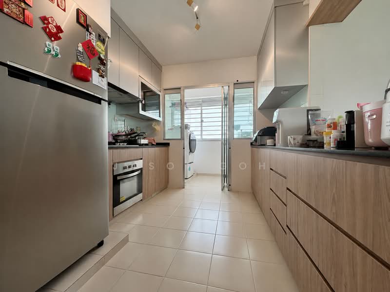 504B Yishun Street 51, 504B Yishun Street 51, 3 Bedrooms, 1,206 sqft, HDB Flat For Sale, by Jason Goh, 500191981 - Kitchen - PropertyGuru.com.sg