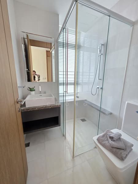 Residences @ Emerald Hill, 119 Emerald Hill Road, 4 Bedrooms, 2,196 sqft, Condominium For Sale, by Christine Chong, 500191982 - Bathroom - PropertyGuru.com.sg