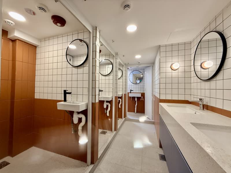 25 Jalan besar, Jalan Besar, Room Rental, 140 sqft, Shophouse For Rent, by Reena Tan, 500191985 - Bathroom - PropertyGuru.com.sg