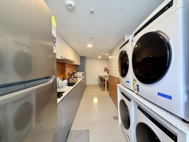 25 Jalan besar, Jalan Besar, Room Rental, 140 sqft, Shophouse For Rent, by Reena Tan, 500191985 - Kitchen - PropertyGuru.com.sg