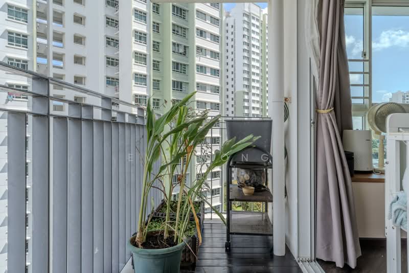 588D Ang Mo Kio Street 52, 588D Ang Mo Kio Street 52, 3 Bedrooms, 980 sqft, HDB Flat For Sale, by Eve Wong, 500191996 - PropertyGuru.com.sg