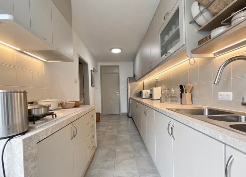 201D Compassvale Drive, 201D Compassvale Drive, 3 Bedrooms, 1,184 sqft, HDB Flat For Sale, by Carol Liew 廖珮柔, 500191999 - PropertyGuru.com.sg