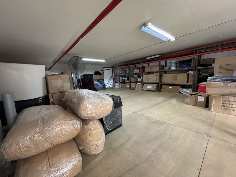 Oxley BizHub, 61 Ubi Road 1, 990 sqft, Light Industrial (B1) For Sale, by Rayne Chua 蔡美慧, 500192002 - Interior - CommercialGuru.com.sg
