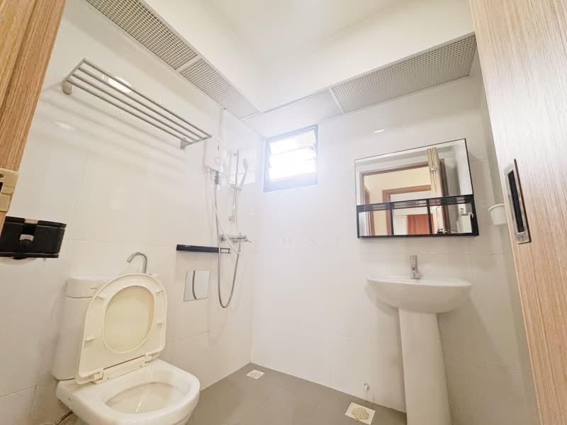107A Bidadari Park Drive, 107A Bidadari Park Drive, 2 Bedrooms, 732 sqft, HDB Flat For Sale, by Lyn Hsia, 500192006 - Bathroom - PropertyGuru.com.sg