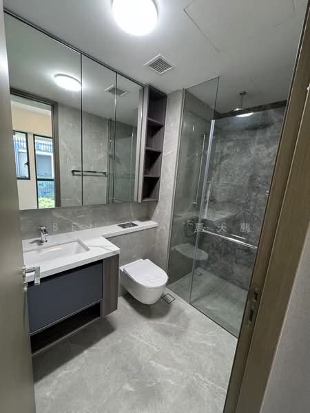 One-North Eden, 8 Slim Barracks Rise, 3 Bedrooms, 764 sqft, Condominium For Rent, by Ben XIA 夏天鹏, 500192010 - Bathroom - PropertyGuru.com.sg