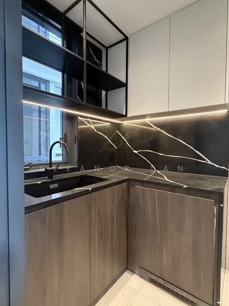 Jervois Mansion, 14 Jervois Close, 4 Bedrooms, 1,539 sqft, Condominium For Rent, by Eleanor Tan, 500192014 - Kitchen - PropertyGuru.com.sg