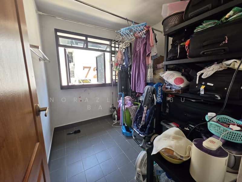 73 Lorong 4 Toa Payoh, 73 Lorong 4 Toa Payoh, 2 Bedrooms, 775 sqft, HDB Flat For Sale, by Norazliah Abu Bakkar, 500192023 - Utility - PropertyGuru.com.sg