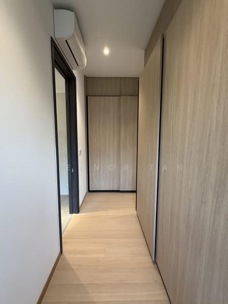 Jervois Mansion, 12 Jervois Close, 4 Bedrooms, 2,056 sqft, Condominium For Rent, by Eleanor Tan, 500192033 - Corridor - PropertyGuru.com.sg