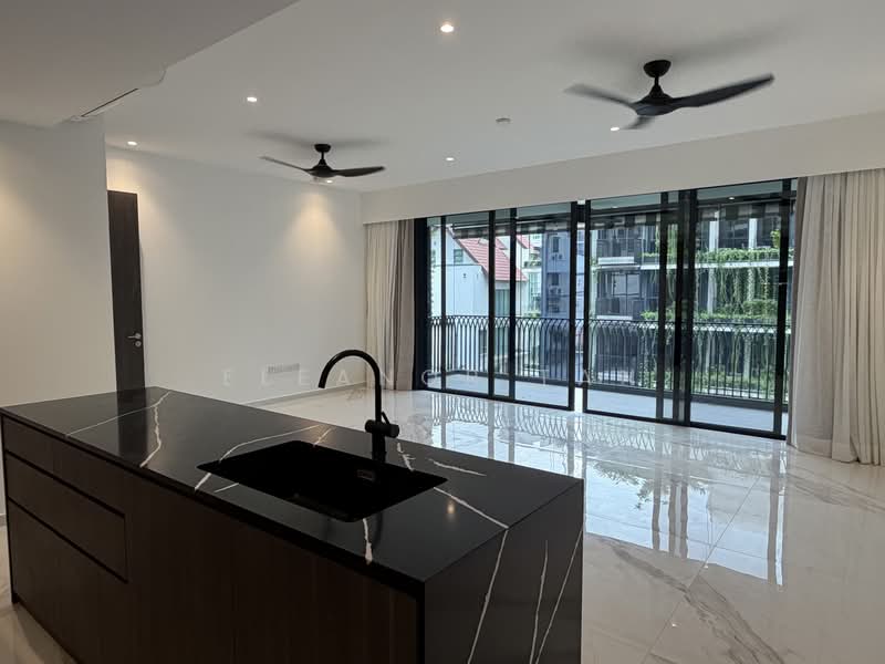Jervois Mansion, 12 Jervois Close, 4 Bedrooms, 2,056 sqft, Condominium For Rent, by Eleanor Tan, 500192033 - Kitchen - PropertyGuru.com.sg